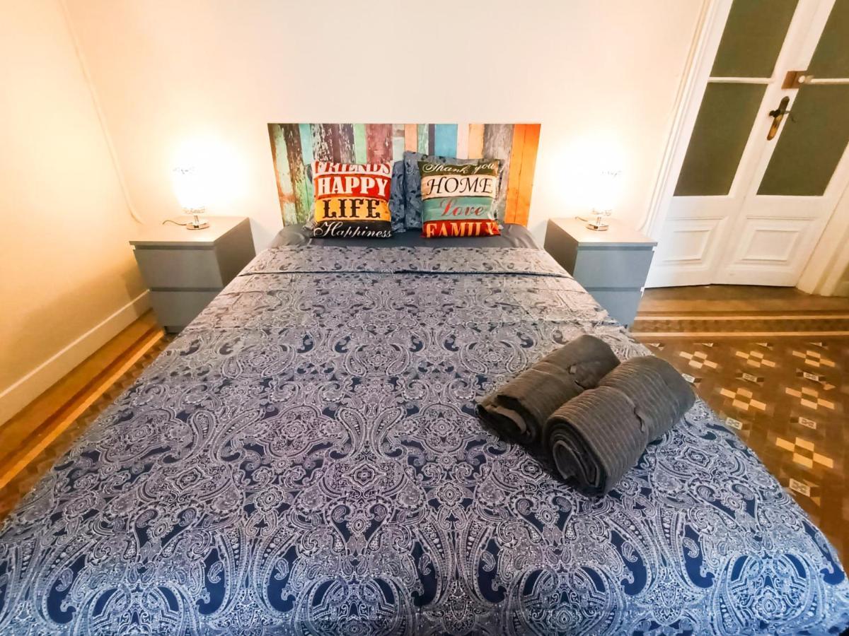 By Plaza Catalunya Rooms Barcelone Extérieur photo